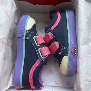 See Kai Run Toddler Size 7 Sneakers
